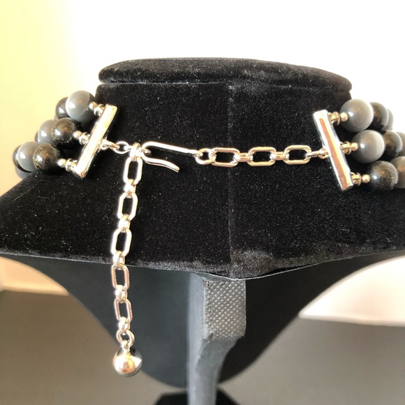 ☀️ 3 Strand Necklace - Picture 3 of 4